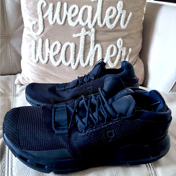 On Cloud Running Hiking Athletic Tennis athletic shoes - Picture 1 of 16